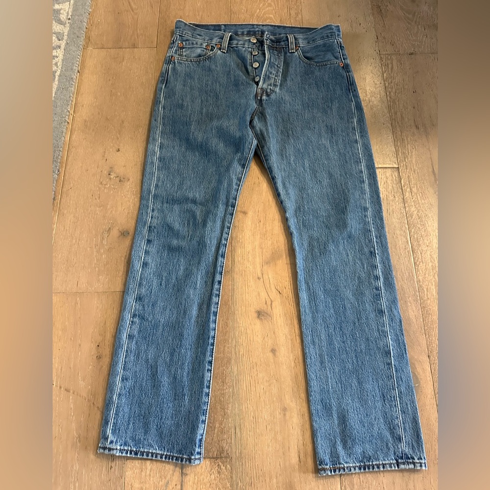 Levi's Men's Straight Leg Blue Denim Jeans (unisex)